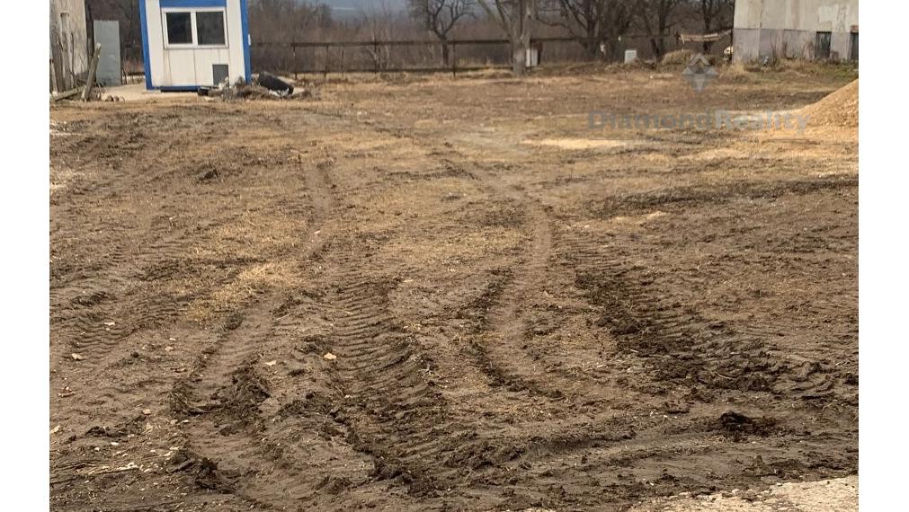 Na prenájom skladové priestory, prípadne výrobné priestory Cabaj-Čápor pri Nitre