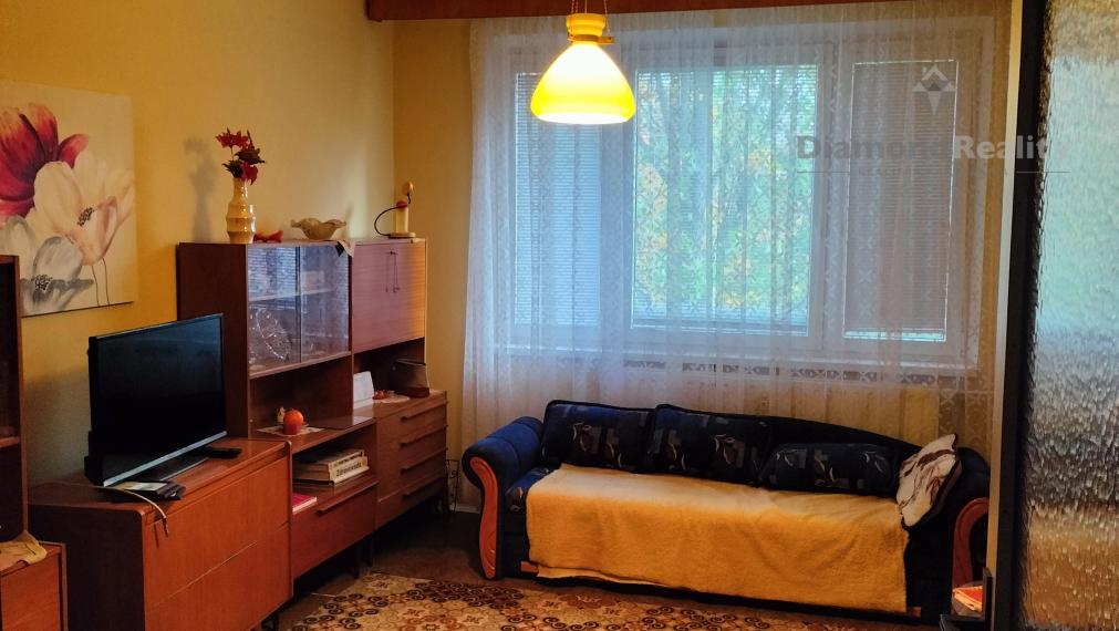 Na prenájom 2 izbový zariadený byt s lodžiou v pôvodnom stave, Exnárova ul., Košice - sídl. Dargovských hrdinov