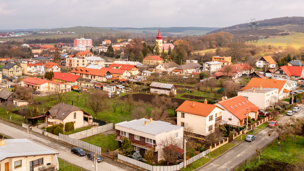 NA PREDAJ DVOJGENERAČNÝ RODINNÝ DOM V OBCI KOŠICKÉ OĽŠANY