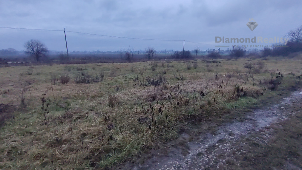 12 arový pozemok za skvelú cenu v obci Branč