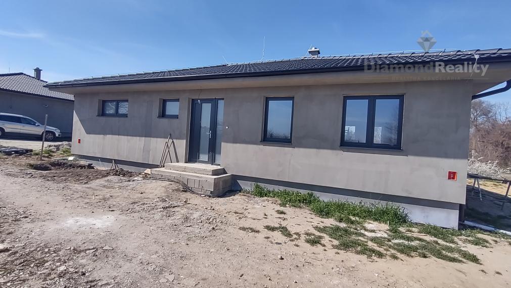 Na predaj rodinný dom Ivánka pri Nitre s tepelným čerpadlom