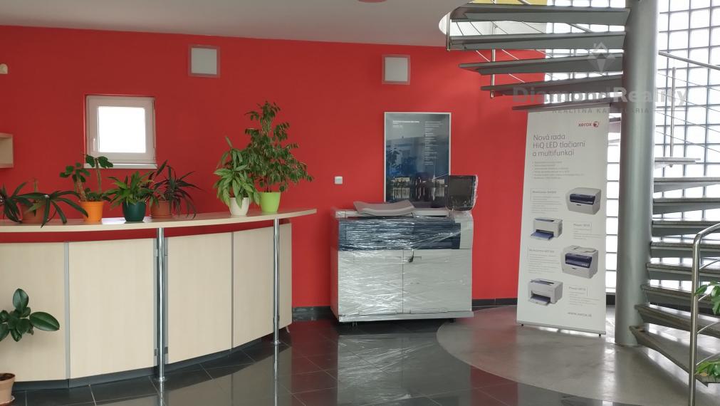 Komerčné priestory na prenájom - širšie centrum mesta Prešov