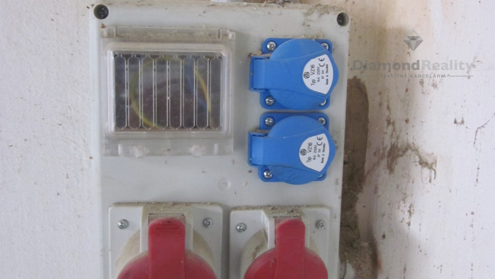 Na prenájom sklad na Strojníckej ul. v Prešove