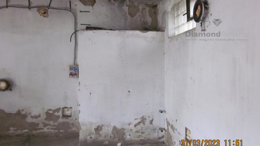 Na prenájom sklad na Strojníckej ul. v Prešove