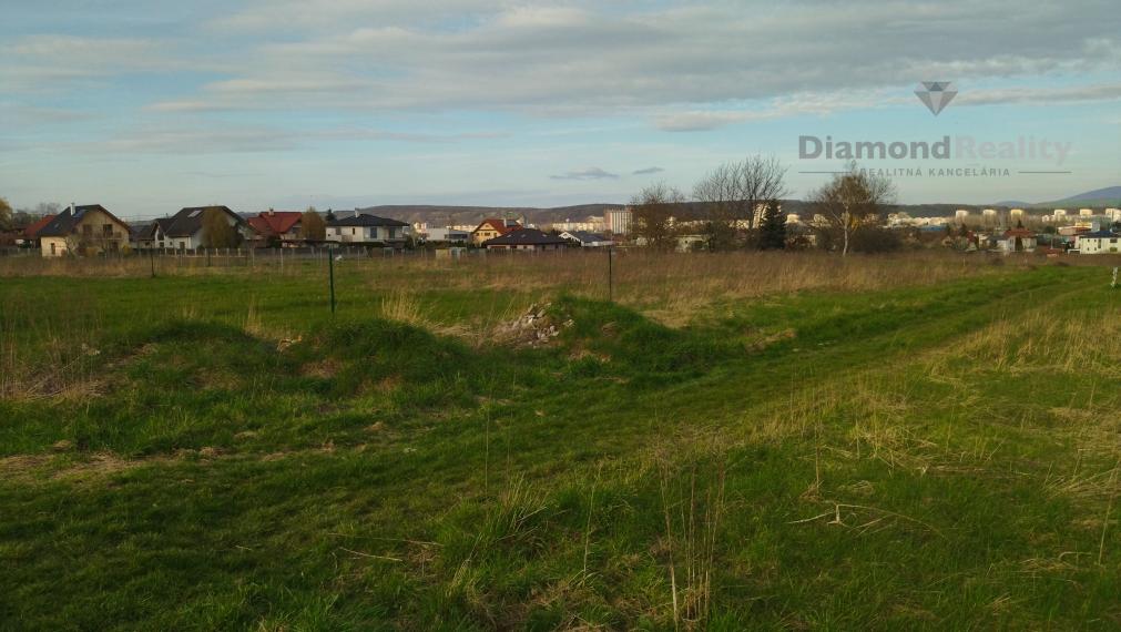 Ponúkam na predaj pozemky mestskej časti Barca