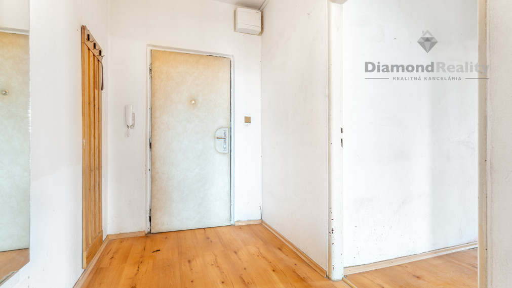 REZERVOVANÉ | NA PREDAJ 3 IZBOVÝ BYT S LOGGIOU, STARÉ MESTO - MAGURSKÁ ULICA