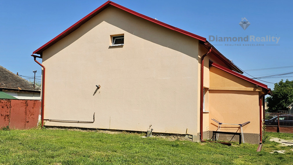 Na predaj 5 izbový rodinný dom v obci Čečejovce, Košice - okolie