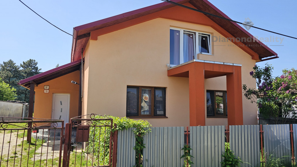 Na predaj pekný rodinný dom v obci Čečejovce, Košice - okolie