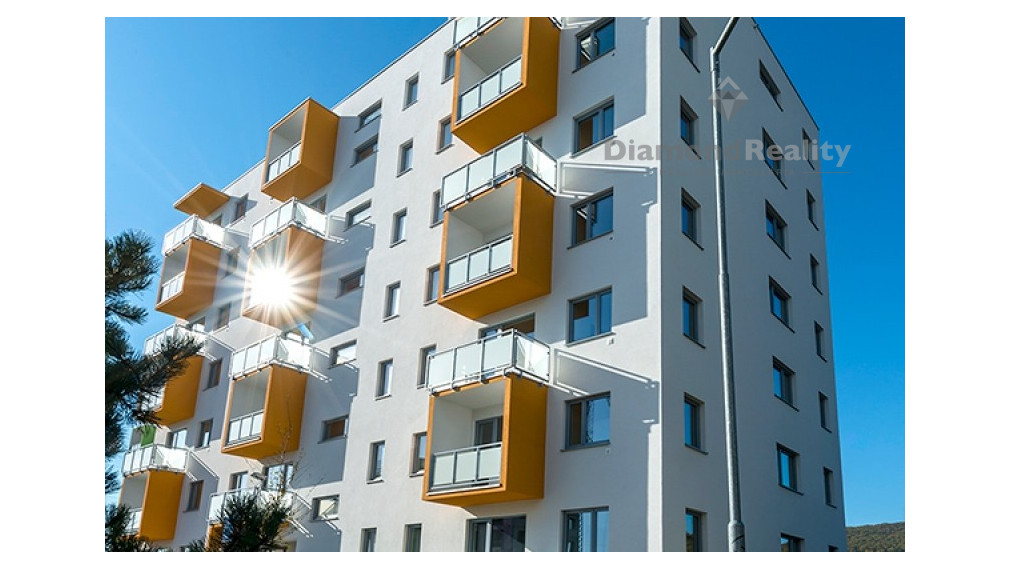 Na prenájom 2 izbový byt, balkón, Kivikko, Jurská, N. Mesto, Bratislava.