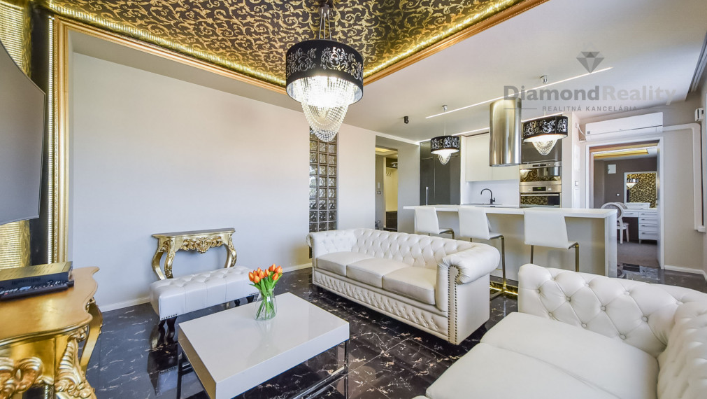 PRENAJATÝ LUXUSNÝ 2 IZBOVÝ BYT V CENTRE MESTA