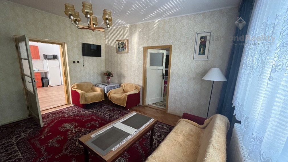 Na prenájom pekný veľký zariadený rodiný dom, Kopánka, Trnava