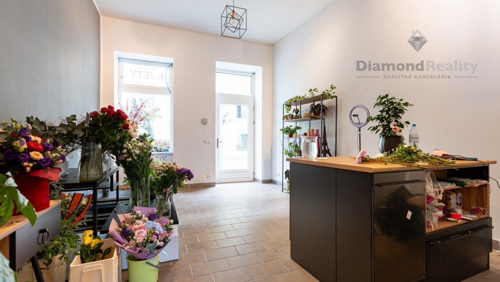 NA PRENÁJOM OBCHODNÝ PRIESTOR | 40m² | STROJÁRENSKÁ ULICA | KOŠICE - STARÉ MESTO