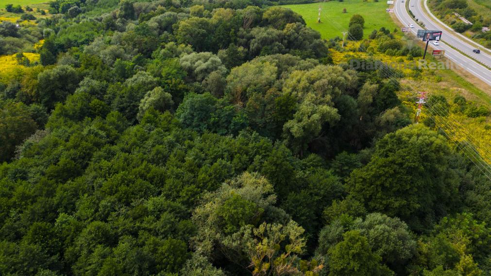 PREDANÉ !!! - Pozemok 1.5 ha pri OPTIME