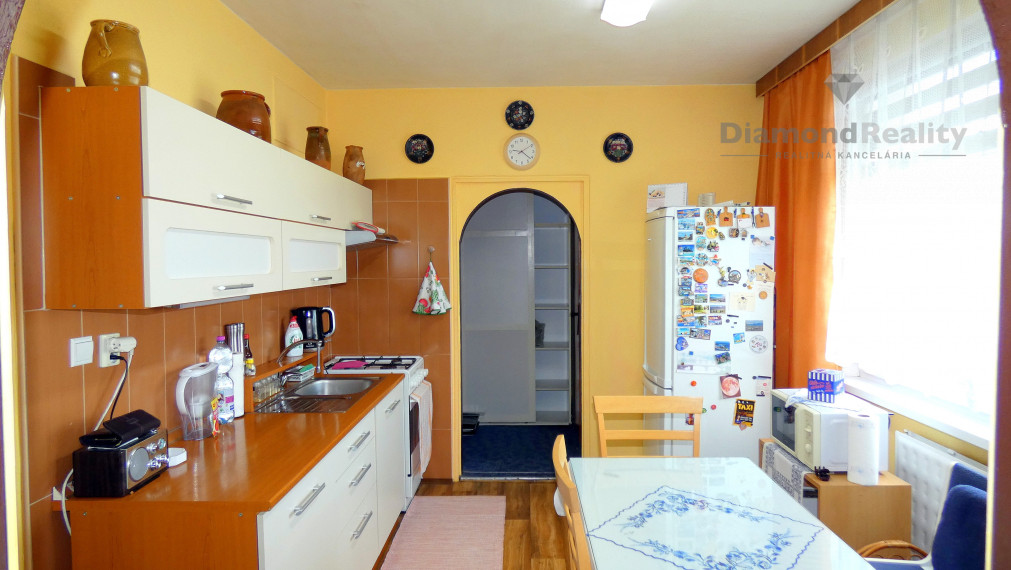 Nová skvelá cena!!!!Na predaj 3,5 izbovy byt Nitra-Chrenova