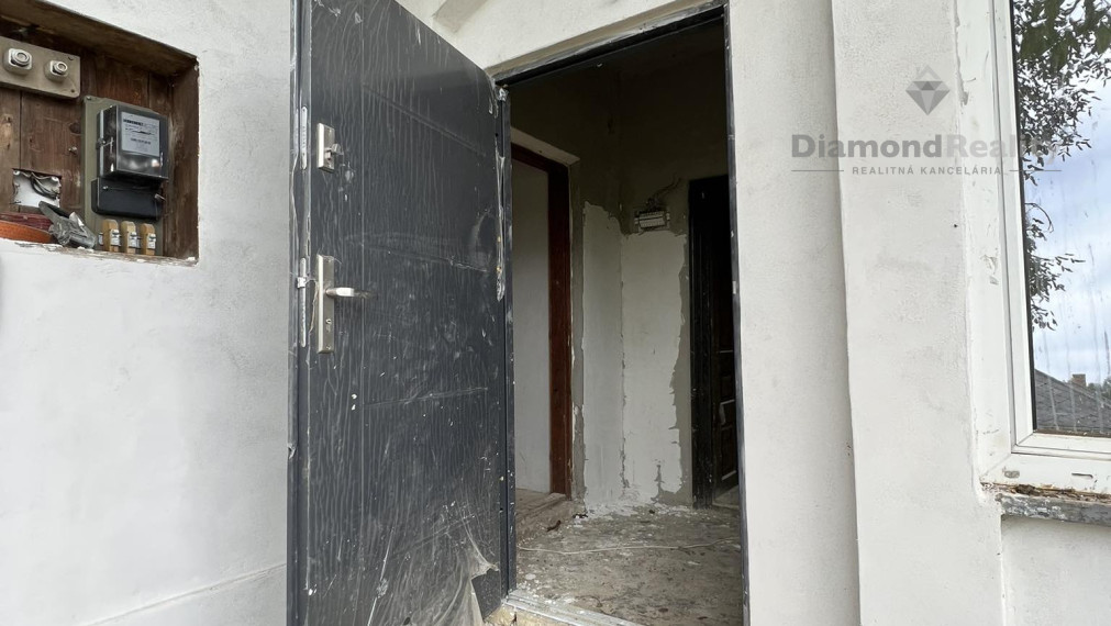 NA PREDAJ GAZDOVSKÝ DOM l MAĎARSKO - GAGYVENDÉGI