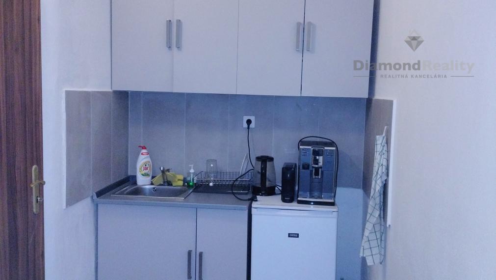 Na prenájom kancelárske priestory v Veľkom Šariši