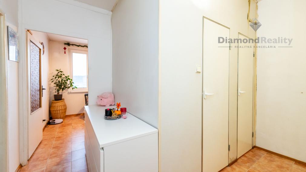 REZERVOVANÉ / Na predaj 1 izbový byt pri Auparku, Jantárová ul., Košice Juh