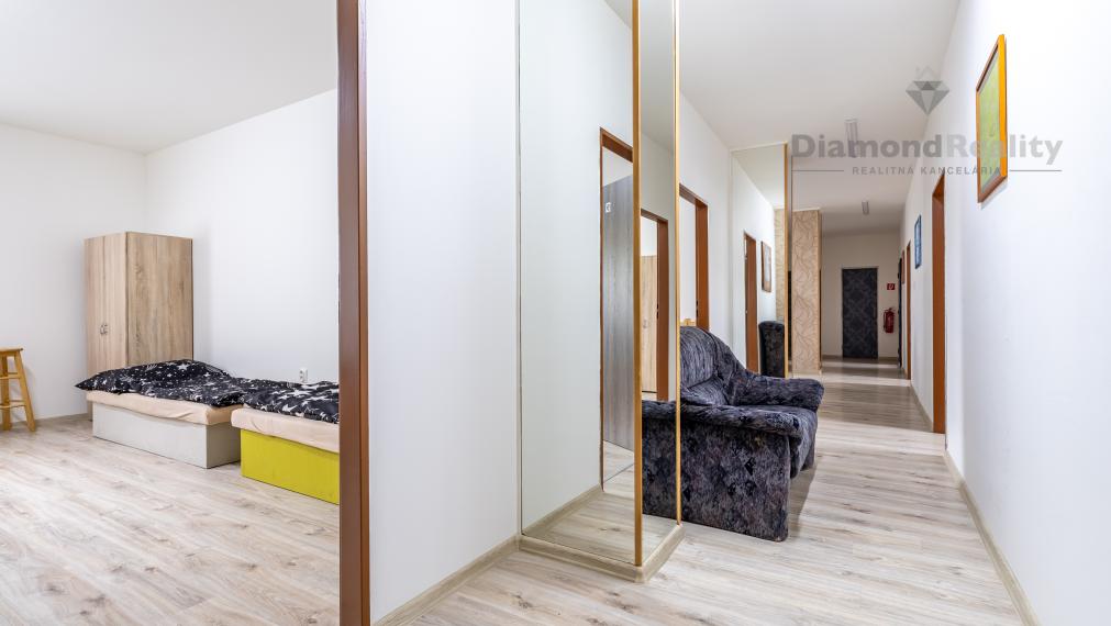 NA PREDAJ Podnikateľský objekt - Šarišské Bohdanovce