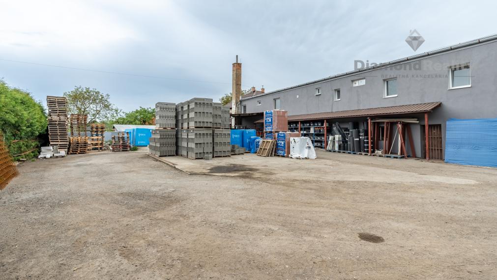 NA PREDAJ Podnikateľský objekt - Šarišské Bohdanovce