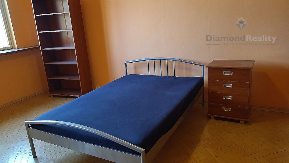 Na prenájom 1 izbový byt s balkónom, ulica Šándorova č. 6, Ružinov, Bratislava