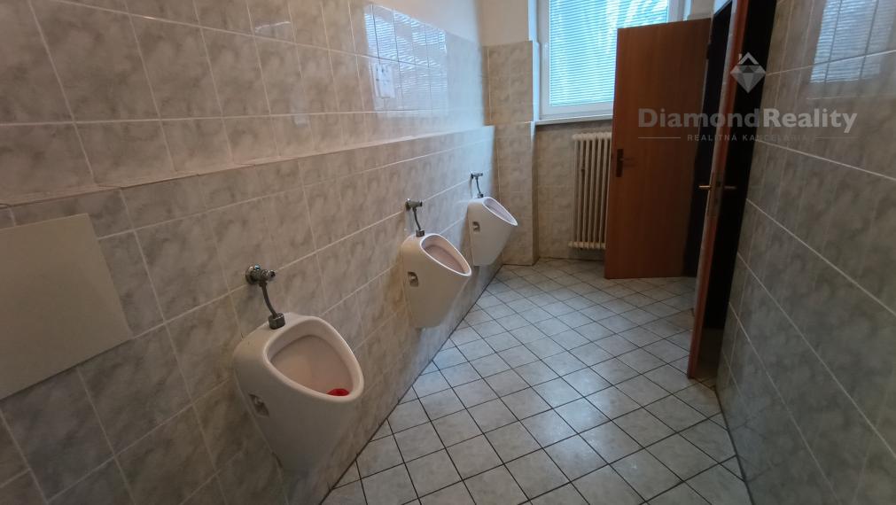 Na prenájom kancelária Nitra - Chrenová