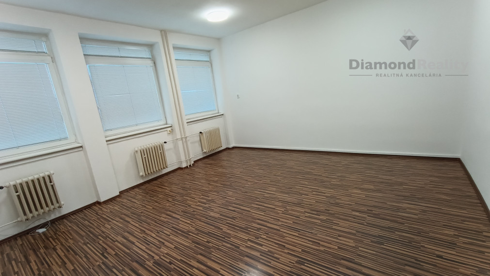 Na prenájom kancelária Nitra - Chrenová