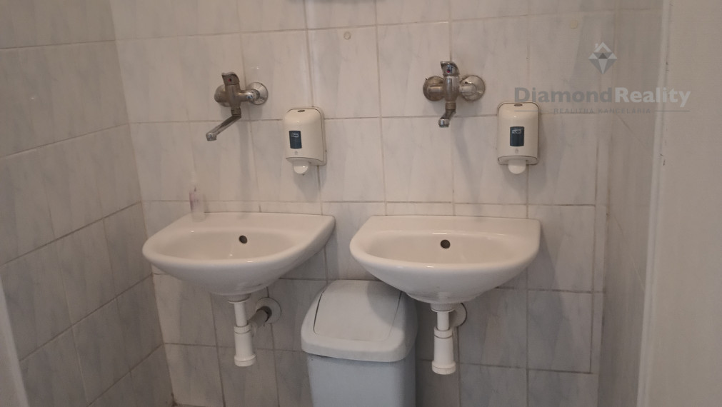 Na prenájom dvojkancelária Nitra - Mlynárce