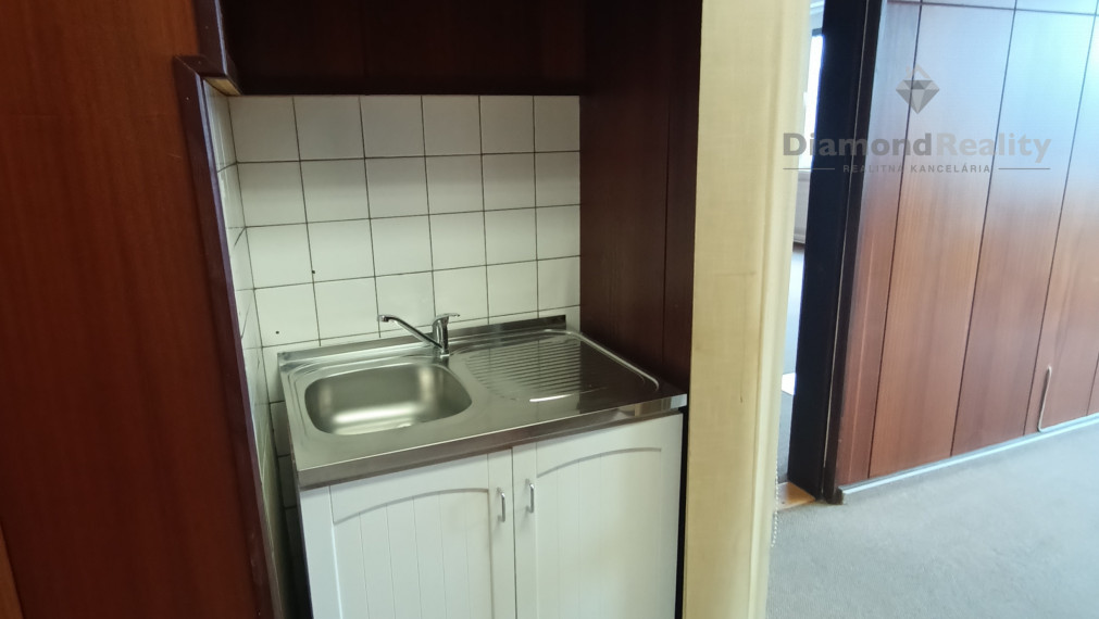 Na prenájom dvojkancelária Nitra - Mlynárce