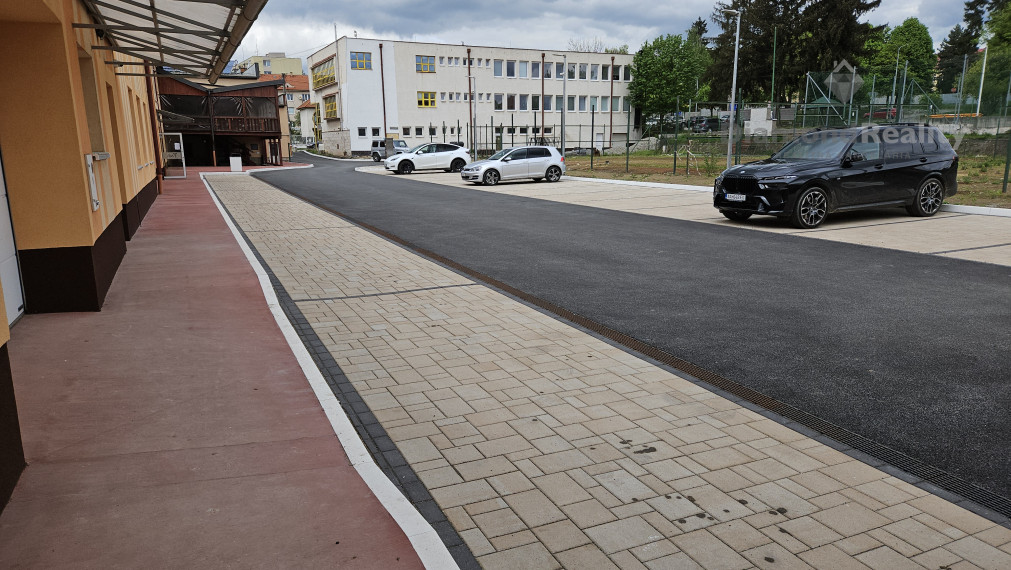 Na prenájom ambulancia pre lekára