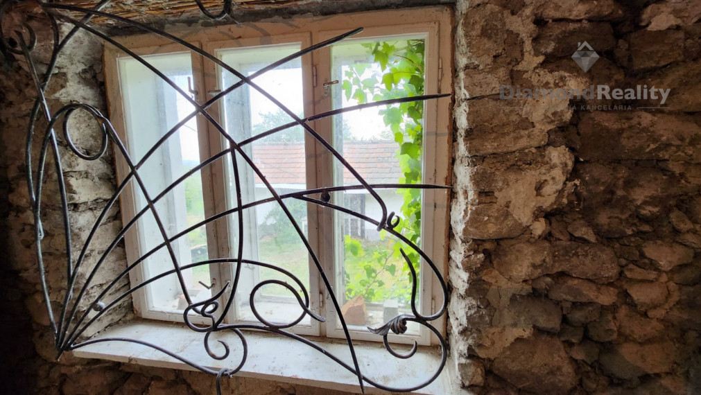 PREDANÉ!!! -  2-IZBOVÝ DOM, FONY MAĎARSKO