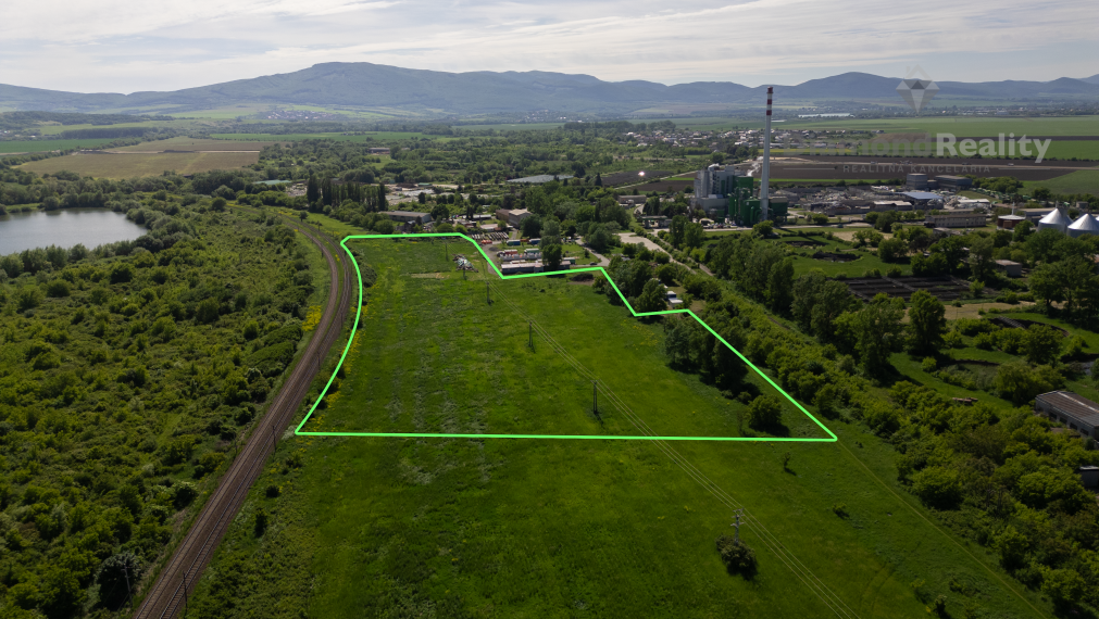 Lukratívny pozemok v priemyselnej zóne Kokšov Bakša 39 351m2
