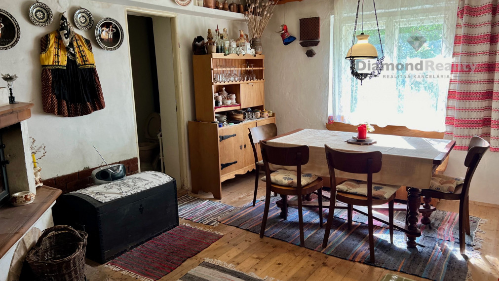 NA PREDAJ RODINNÝ DOM V MALEBNOM PROSTREDÍ, OBEC MATYSOVÁ