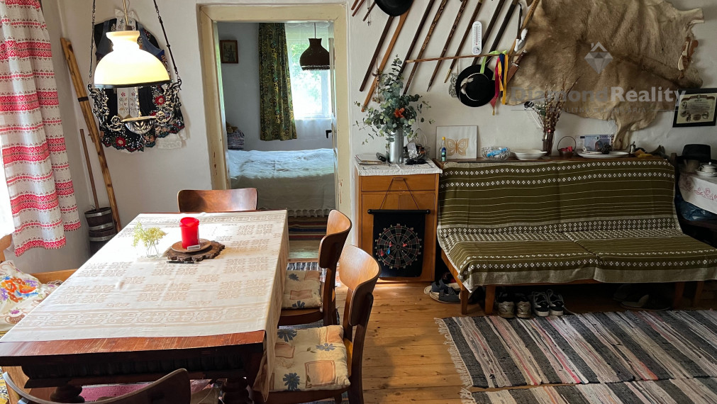 NA PREDAJ RODINNÝ DOM V MALEBNOM PROSTREDÍ, OBEC MATYSOVÁ