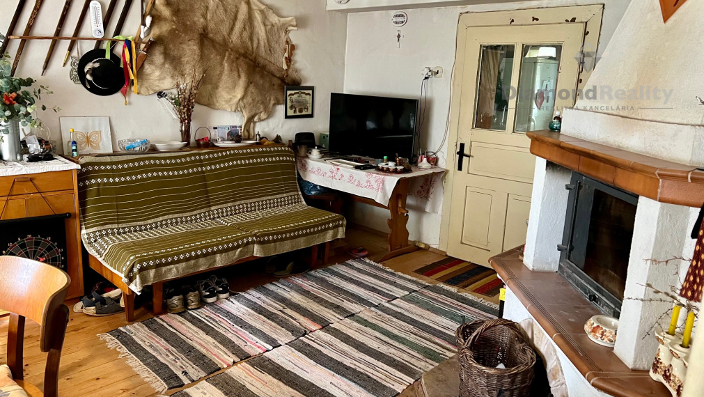 NA PREDAJ RODINNÝ DOM V MALEBNOM PROSTREDÍ, OBEC MATYSOVÁ