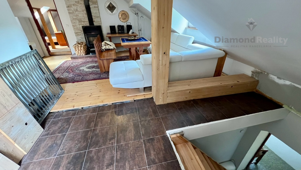 NA PREDAJ RODINNÝ DOM V MALEBNOM PROSTREDÍ, OBEC MATYSOVÁ