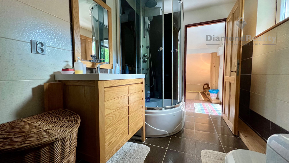 NA PREDAJ RODINNÝ DOM V MALEBNOM PROSTREDÍ, OBEC MATYSOVÁ