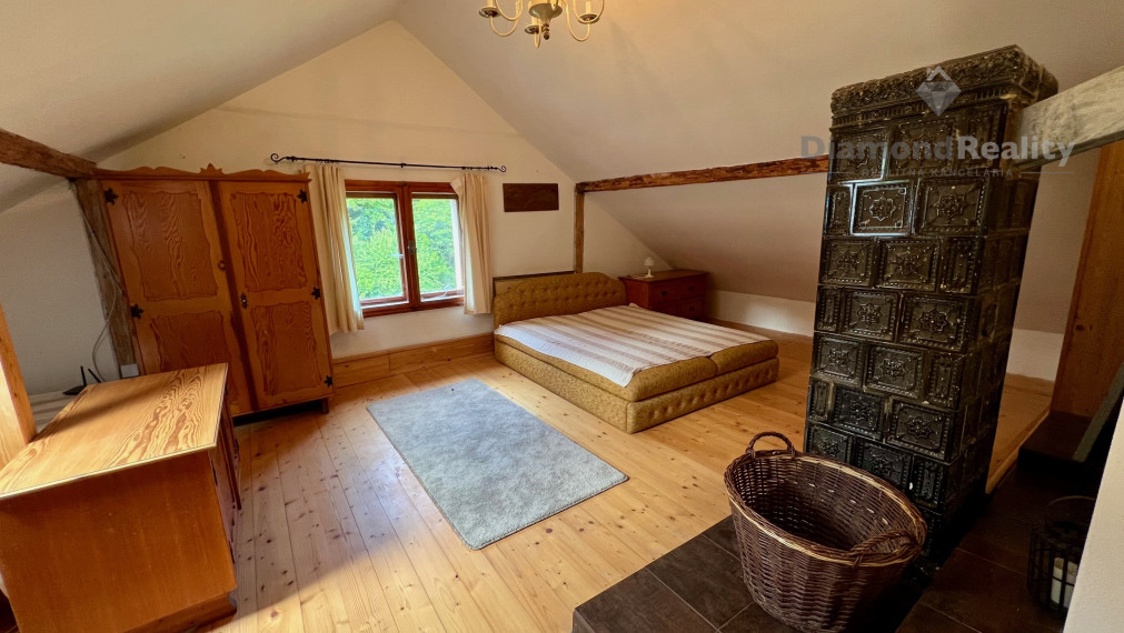 NA PREDAJ RODINNÝ DOM V MALEBNOM PROSTREDÍ, OBEC MATYSOVÁ