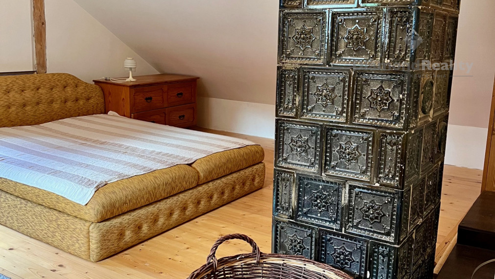 NA PREDAJ RODINNÝ DOM V MALEBNOM PROSTREDÍ, OBEC MATYSOVÁ