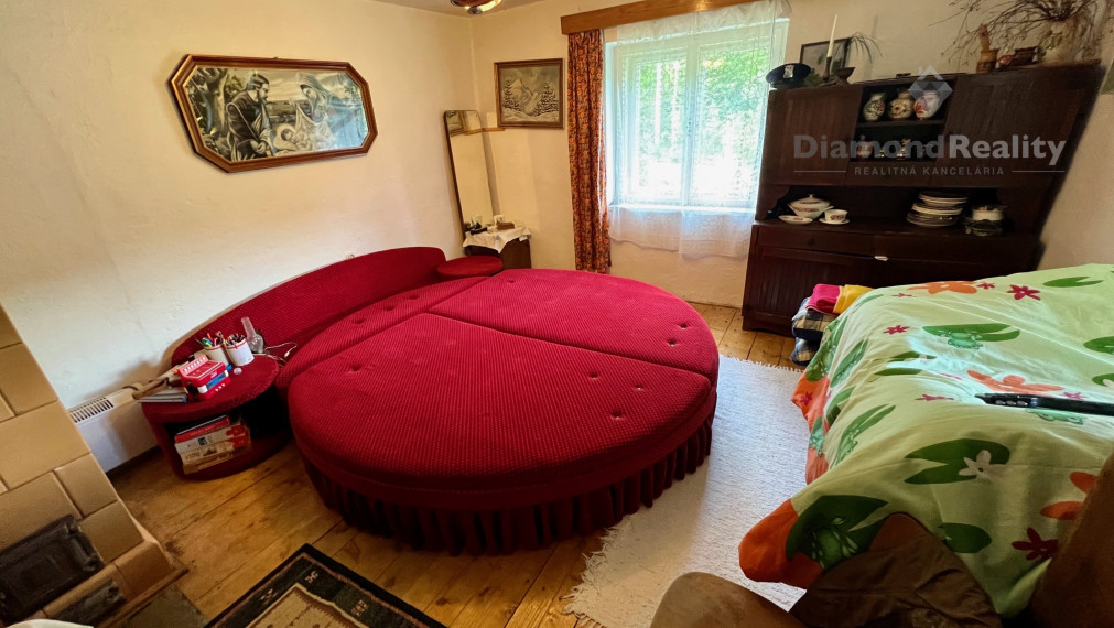 NA PREDAJ RODINNÝ DOM V MALEBNOM PROSTREDÍ, OBEC MATYSOVÁ