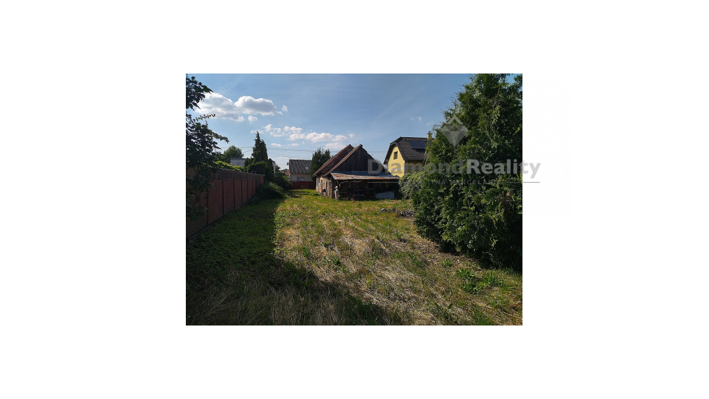 Na predaj starší rodinný dom s veľkou záhradou.