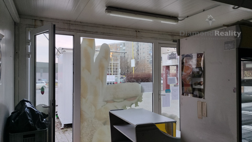 Na predaj stánok vhodný aj ako záhradný domček