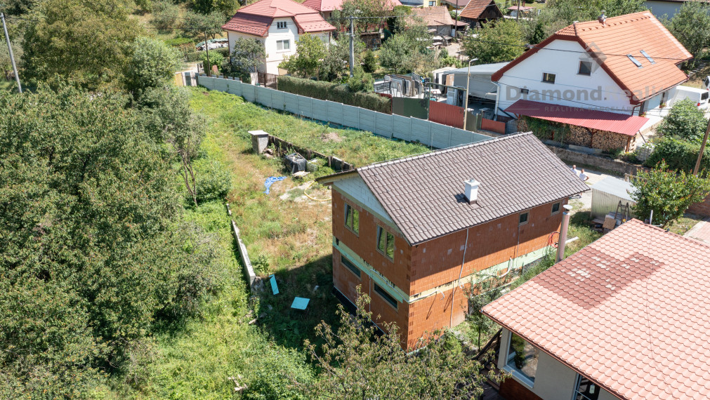 NOVOSTAVBA rodinného domu s veľkým pozemkom, Vyšné Opátske, Košice