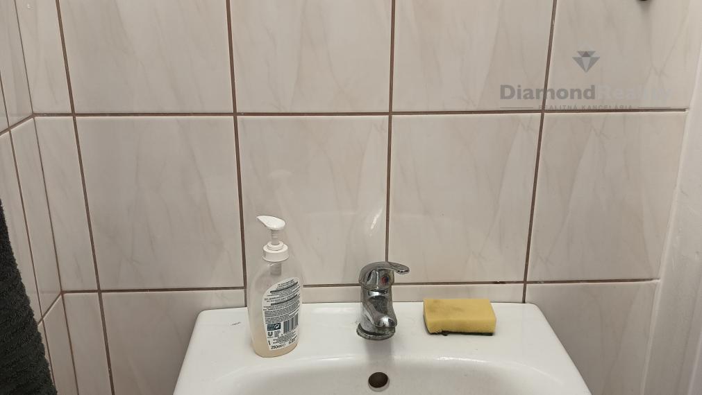 Na prenájom kancelária v centre Nitry, parkovanie v Mlynoch