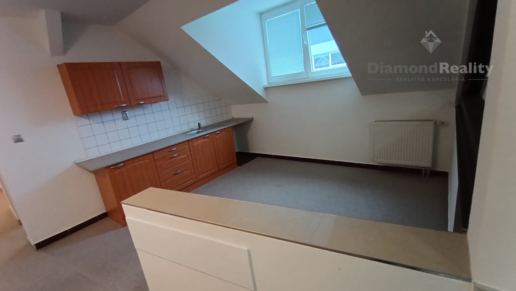 Na prenájom kancelárske priestory Nitra - Čermáň