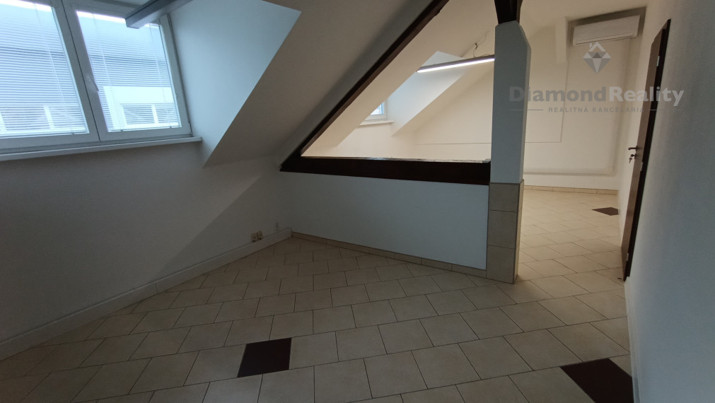 Na prenájom kancelárske priestory Nitra - Čermáň