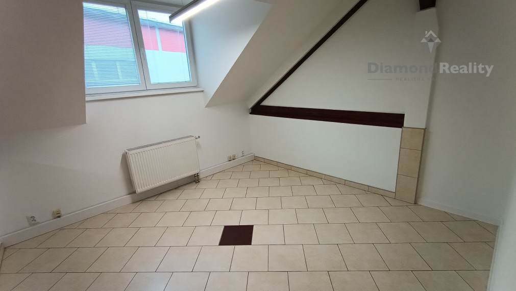 Na prenájom kancelárske priestory Nitra - Čermáň