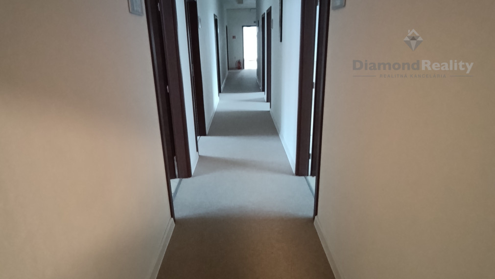 Na prenájom kancelárske priestory Nitra - Čermáň