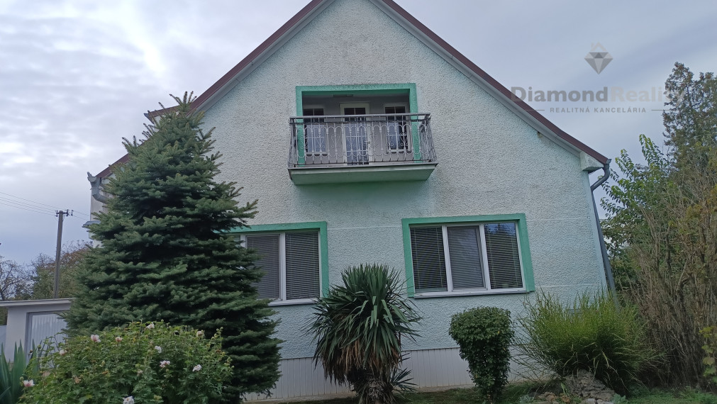 Na predaj rodinný dom pre veľkú rodinu v malebnej obci Výčapy-Opatovce