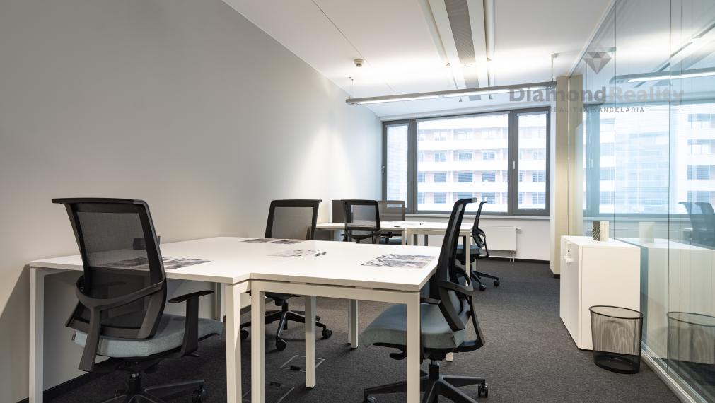 PRÉMIOVÉ kancelárie na mieru  - PRENÁJOM