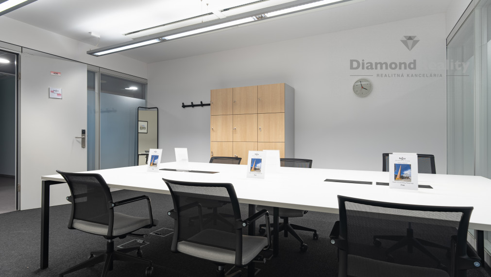 Coworkingový priestor na prenájom v CASSOVARE